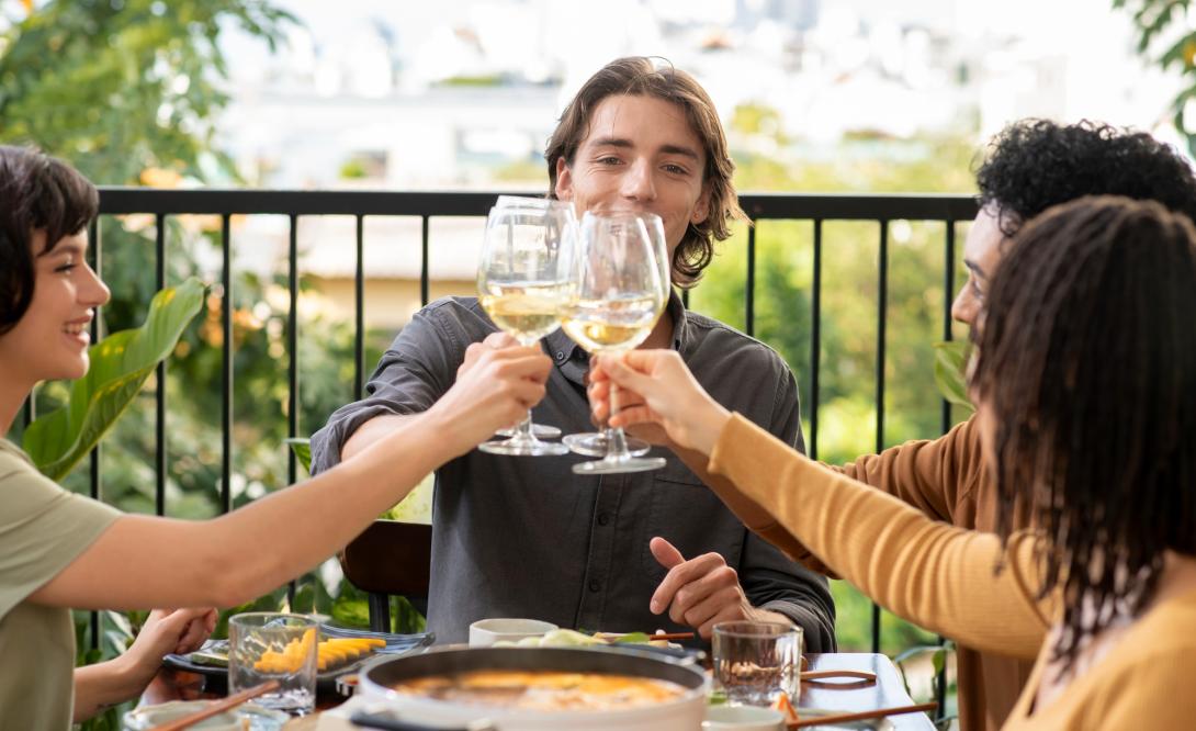 Perfect gekoelde wijn in de zomer - Snel wijn koelen - tips