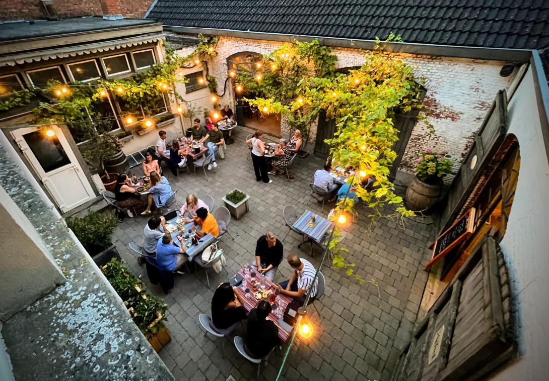 Wijnbar De Proeverij in Geel bestaat 2 jaar