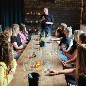 Wijnproeverij in Geel