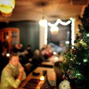 Kerstsfeer in wijnbar De Proeverij
