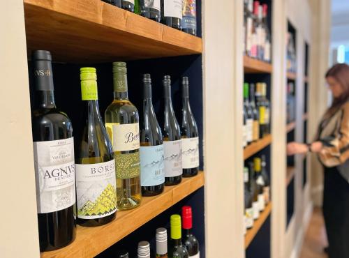 Wijnwinkel wijnhandel wijnshop De Proeverij Geel